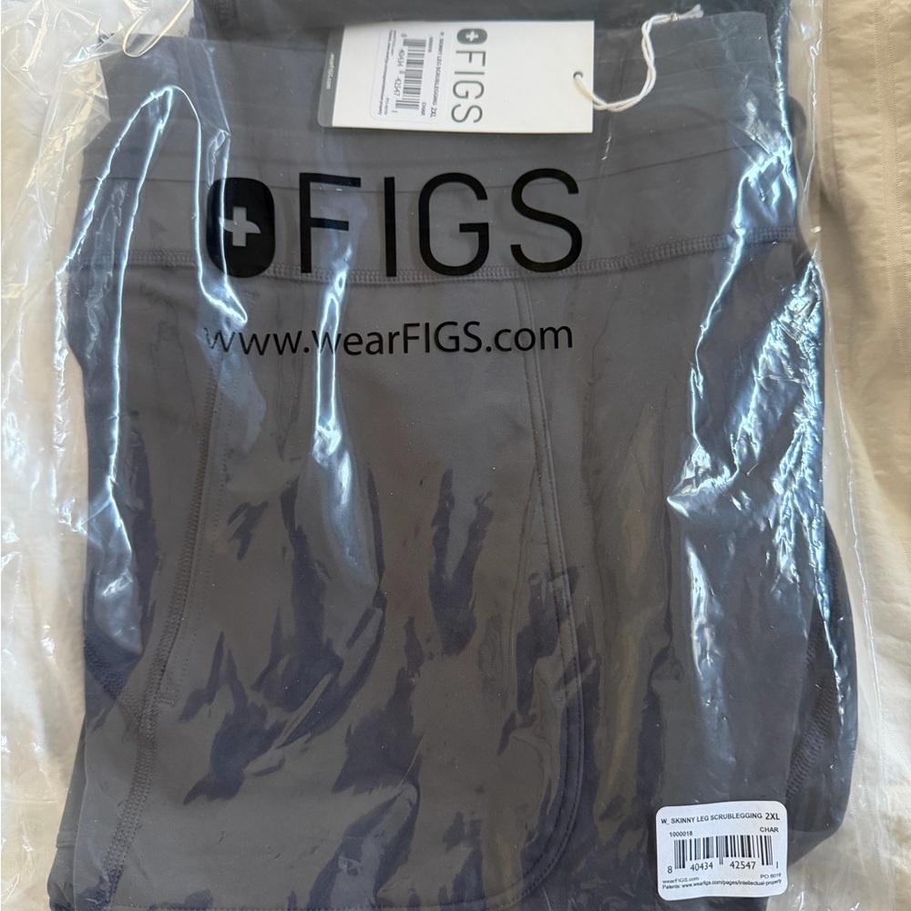 Figs Charcoal Scrub leggings